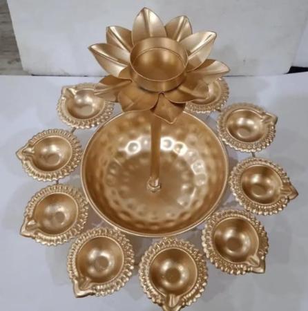 Diya Urli with Stand |Urli Bowl with Gold Finish